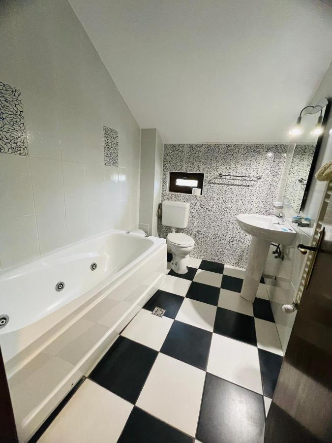 Hotel Vila Orange Năvodari Zewnętrze zdjęcie